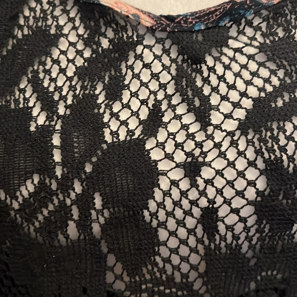 People Count Me in Trapeze Tank Tunic Top M Lace Yoke Floral Black - Picture 3 of 6